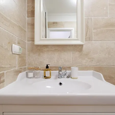 Maison Bruehl - Przy Ogrodzie Saskim Apartment Warschau