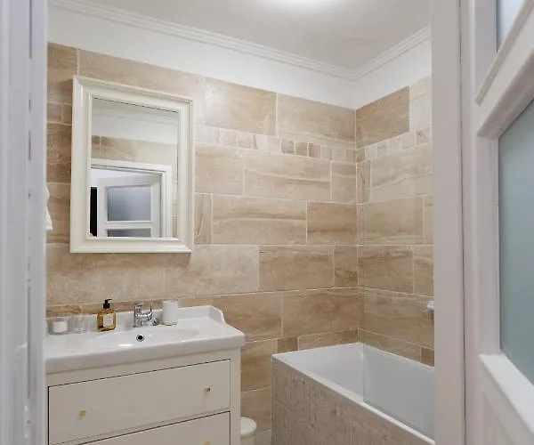 Maison Bruehl - Przy Ogrodzie Saskim شقة